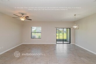 16895 Red Brick Ln in Land O Lakes, FL - Foto de edificio - Building Photo