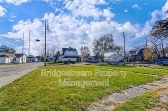 601 S Walnut St in Troy, OH - Building Photo - Building Photo