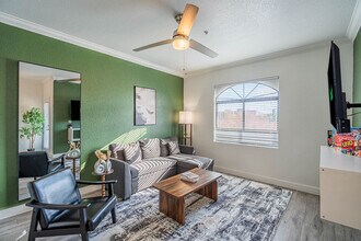 2150 S 55th St in Tempe, AZ - Foto de edificio - Building Photo