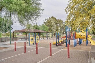831 W Lindner Ave in Mesa, AZ - Building Photo - Building Photo