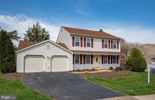 1318 Shallow Ford Rd, Unit Single Family Above Grade Apartments