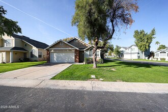 214 S Rush Cir E in Chandler, AZ - Building Photo - Building Photo