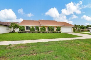 4471 Brandywine Dr in Boca Raton, FL - Building Photo