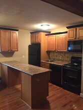 1443 Fernwood Glendale Rd, Unit A in Spartanburg, SC - Foto de edificio - Building Photo