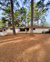 3020 Pines Rd in Shreveport, LA - Building Photo