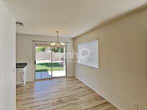 3238 W Abraham Ln in Phoenix, AZ - Building Photo - Building Photo