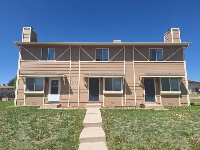 1966 Mineola Ct