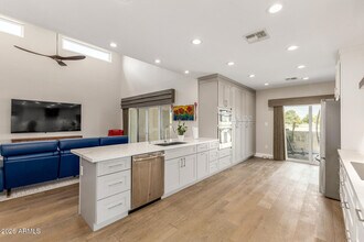 5137 N 79th Pl in Scottsdale, AZ - Building Photo - Building Photo