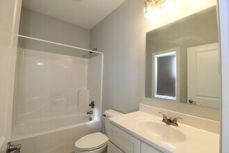 2646 Green Port Dr in Rockingham, VA - Building Photo - Building Photo
