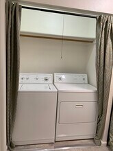 2201 E 66th Ave in Anchorage, AK - Building Photo - Building Photo