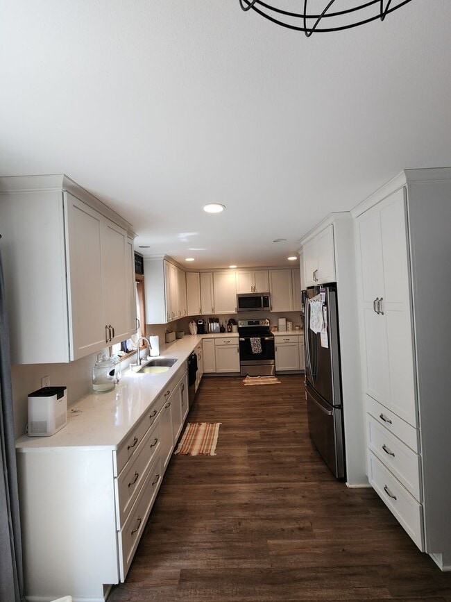 property at 3309 Nightingale Ct