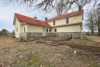 1612 N Miles St in Elizabethtown, KY - Building Photo - Building Photo