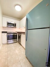 EAST 63 STREET in New York, NY - Building Photo - Building Photo