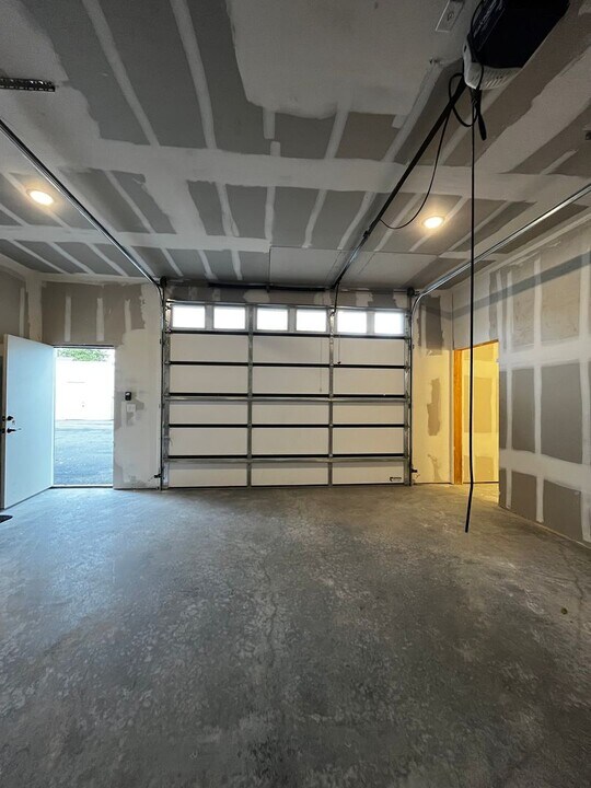1607 N Willow St in La Grande, OR - Building Photo