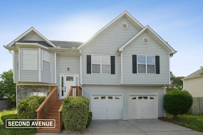 property at 520 Hillcrest Cross Rd
