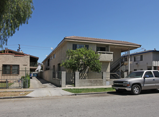 14833 Friar St in Van Nuys, CA - Building Photo - Building Photo