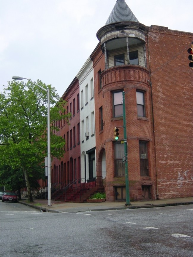 1813 Division St in Baltimore, MD - Building Photo - Building Photo