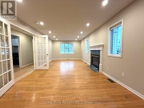1 West Ridge Dr in Ottawa, ON - Building Photo - Building Photo