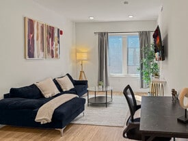 2400 E Huntingdon St in Philadelphia, PA - Building Photo