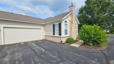 1307 Bridgewater Way N in Mansfield, OH - Building Photo - Building Photo