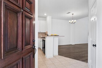 31 W Greenhill Terrace Pl in Spring, TX - Building Photo - Building Photo