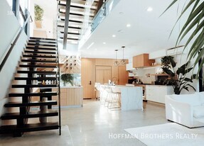 115 Park Pl in Los Angeles, CA - Building Photo