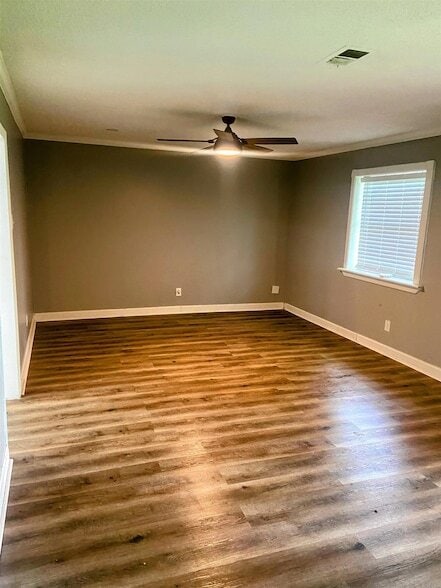 453 Crestmont Cir in Blytheville, AR - Building Photo - Building Photo