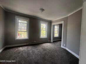 128 Dove St in Albany, NY - Building Photo - Building Photo