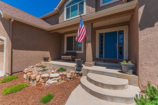 1630 Oakmont Dr in Colorado Springs, CO - Building Photo - Building Photo