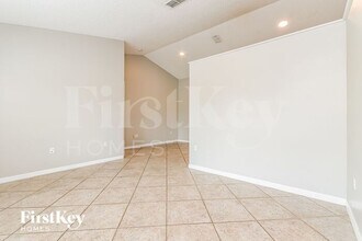 205 Thornbush Pkwy in Davenport, FL - Building Photo - Building Photo