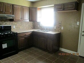 2422 Bluffton Dr in Dallas, TX - Building Photo - Building Photo