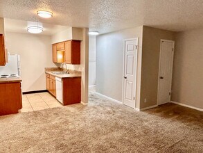 947-951 Allison Street in Lakewood, CO - Building Photo - Building Photo