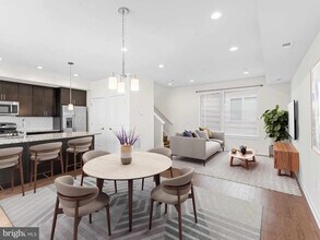 2139 E Lehigh Ave in Philadelphia, PA - Building Photo - Building Photo