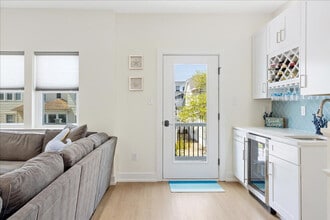 1 N Austin Ave in Ventnor City, NJ - Building Photo - Building Photo