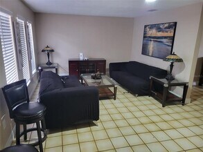 7530 Judith Crescent in Port Richey, FL - Building Photo - Building Photo