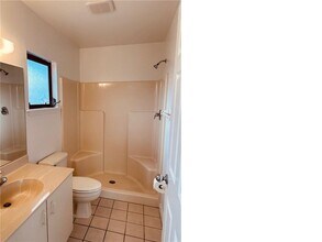 601 Centre Ct SW in Vero Beach, FL - Building Photo - Building Photo