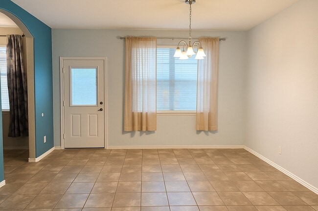 6861 Dogwood Cliff Ln in Dickinson, TX - Building Photo - Building Photo