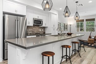 1105 Makena Wy. in Oceanside, CA - Building Photo