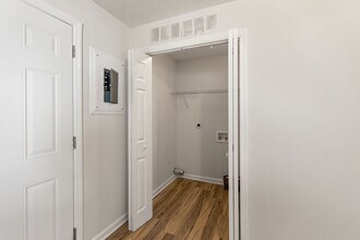 152 Hamilton Cir in Oak Ridge, TN - Foto de edificio - Building Photo