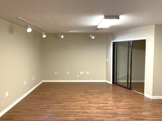 property at 8005 W Pocahontas Ave