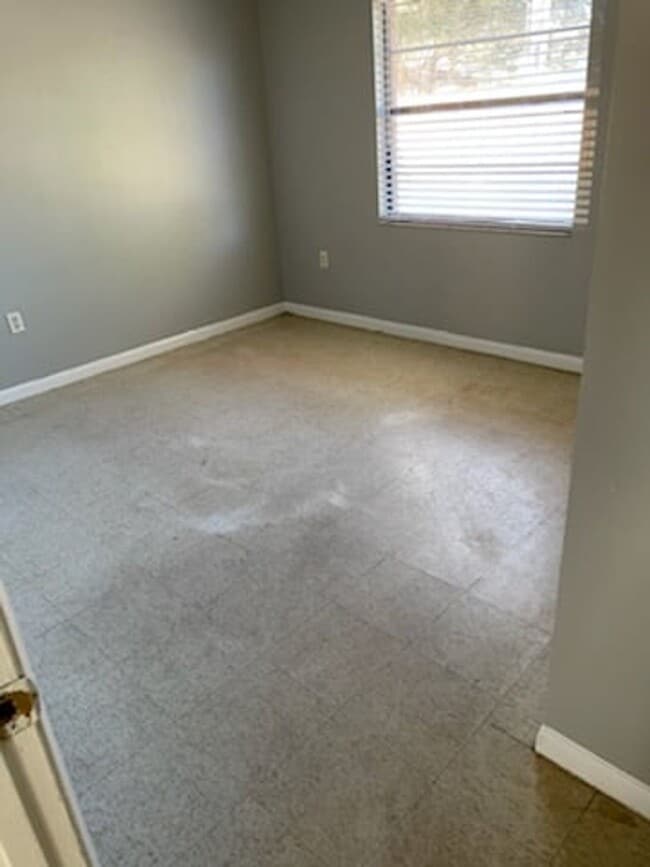 2830 Skyview Dr in Lakeland, FL - Building Photo - Building Photo