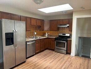 718 Michigan Ave in South Elgin, IL - Building Photo - Building Photo