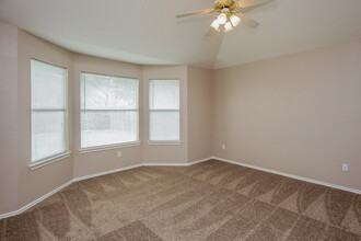 1412 Brownford Dr in Burleson, TX - Building Photo - Building Photo
