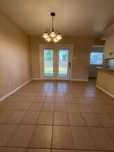 1004 W Manana Blvd in Clovis, NM - Building Photo - Building Photo