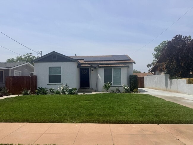 property at 3688 Taft St