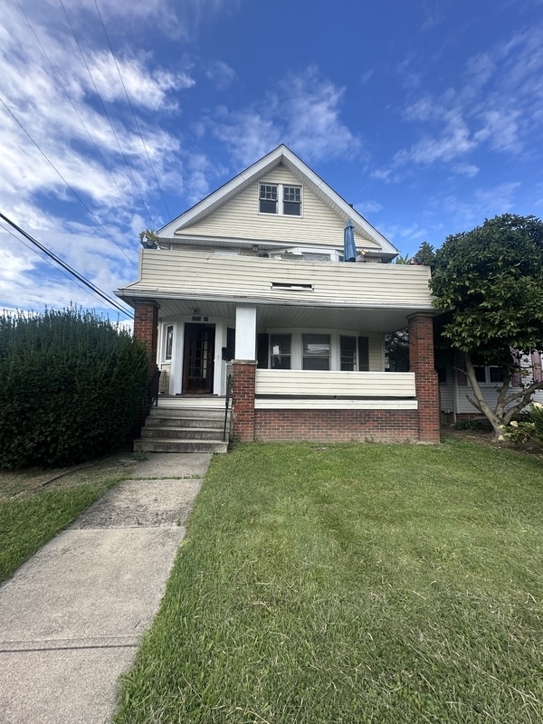 property at 2228 Wyandotte Ave