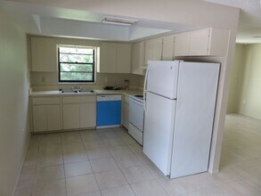 1826 Rita St in Sarasota, FL - Building Photo - Building Photo