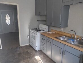 414 NW 97th St in Oklahoma City, OK - Building Photo - Building Photo