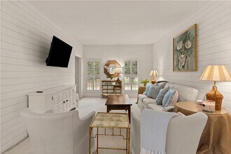 101 Settlers Rd in St. Simons Island, GA - Building Photo - Building Photo