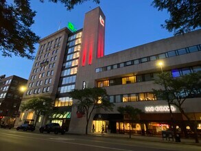 875 Elm St in Manchester, NH - Building Photo - Building Photo